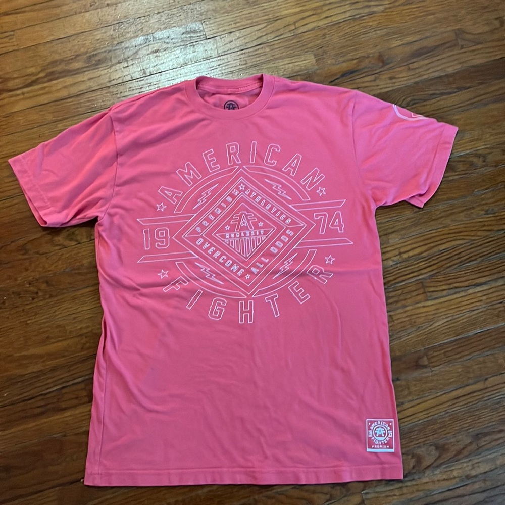 Men’s large American fighter t-shirt